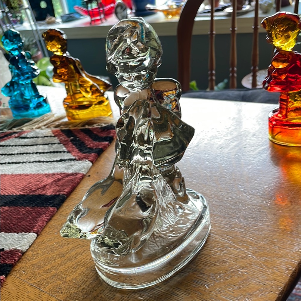 Hummel Clear Glass Art Sculpture